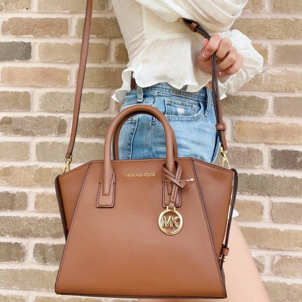 NWT Michael Kors Handbag💕Gaby’sBags - Picture 5 of 5